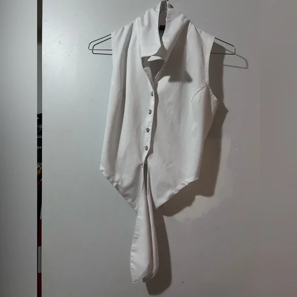 Smart Set Crop Top - Picture 1 of 3